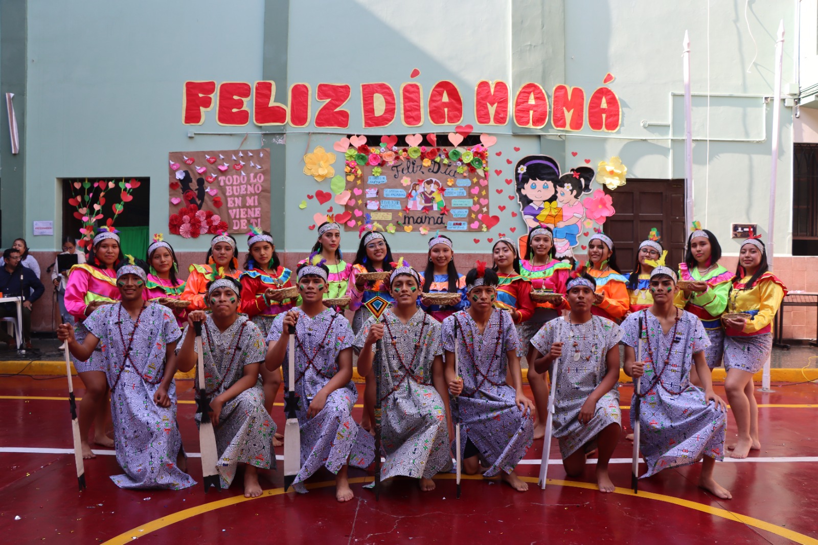 WhatsApp Image 2025-05-12 at 10.21.09 AM (1) Ceremonia del Día de la Madre en la Escuela de Talentos